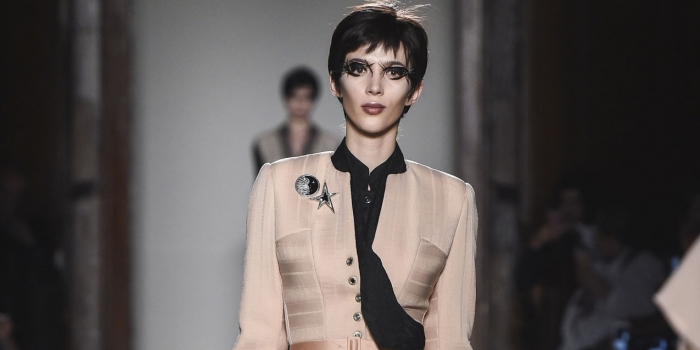 Julien FourniÃ© presents his haute couture show like a classic Hollywood movie
